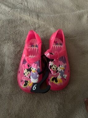 Girls Minnie Mouse jelly sandals